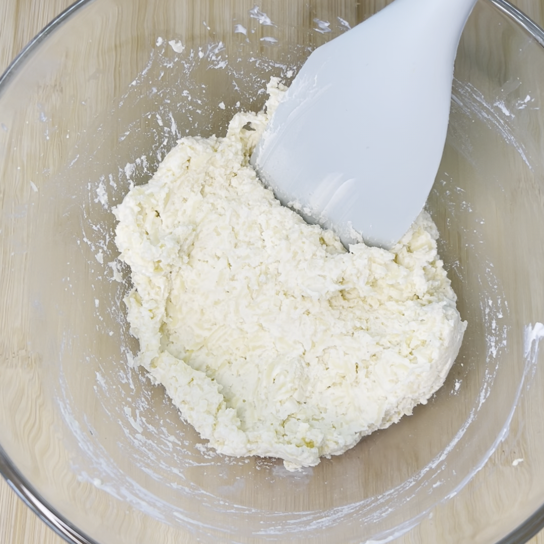 Консистенция должна быть мягкого пластилина.