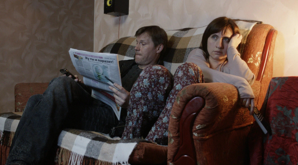 Кадр из сериала "Московские сумерки" (2012), режиссёр Алёна Званцова