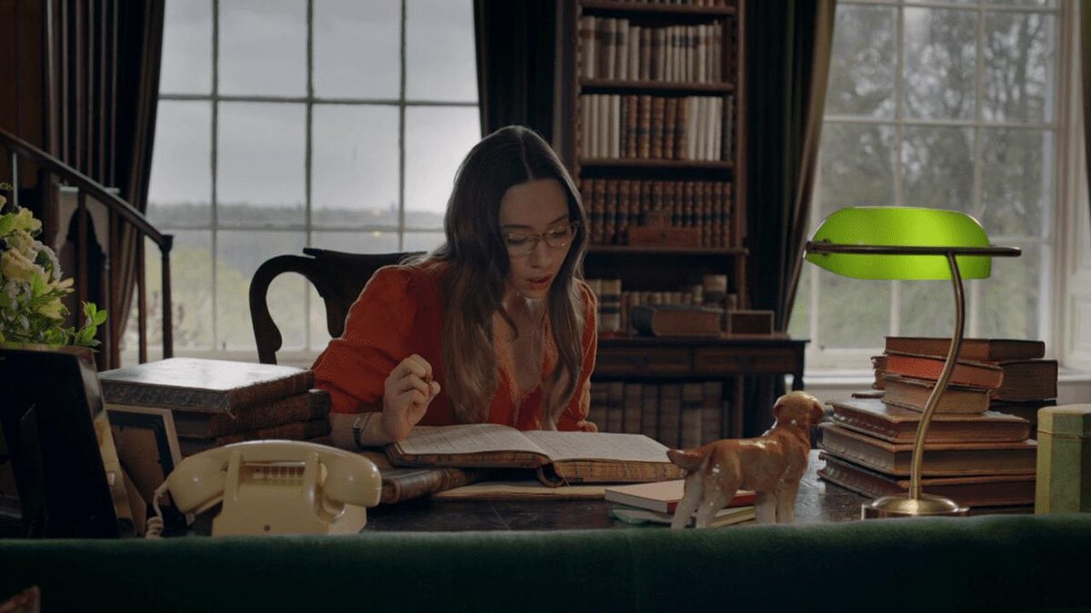 Кадр из сериала "Кентервильское привидение" // Кинориум