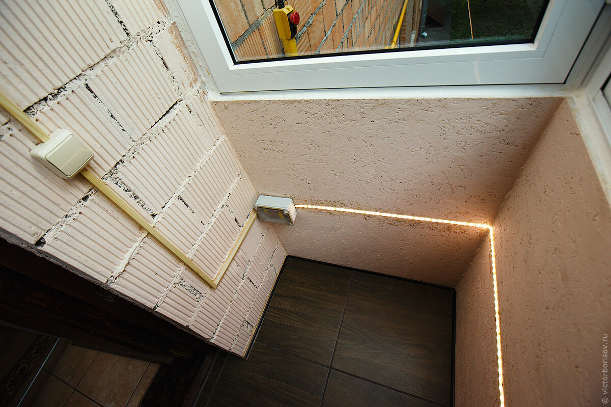 Как провести свет на лоджию и балкон