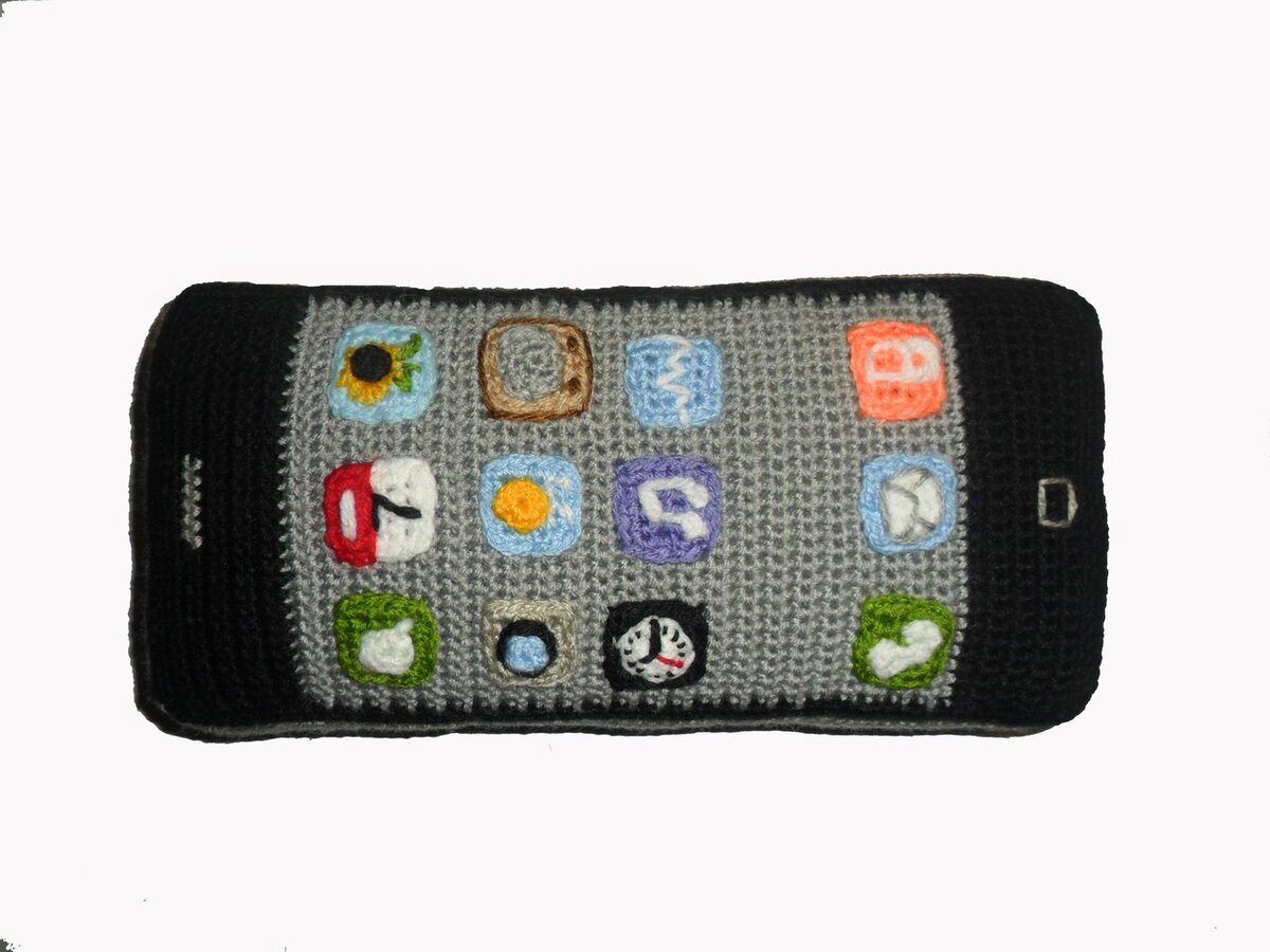 Футляр для телефона вязаный. Вязаные сумочки-чехлы для телефона. Амигуруми телефон. Как связать телефоны. Как связать телефоны.