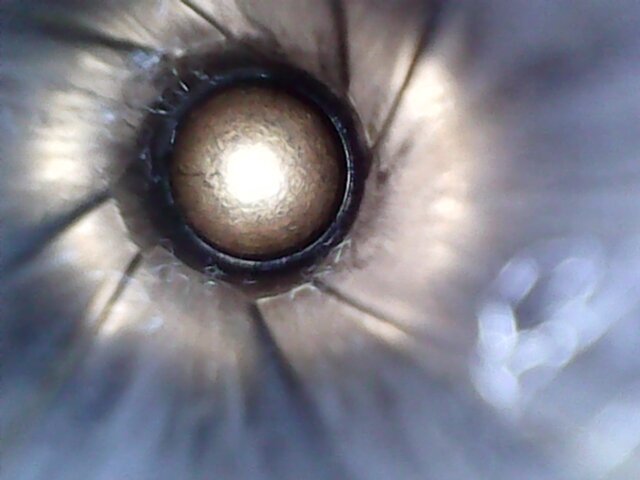 Нарезной ствол с патроном в патроннике.