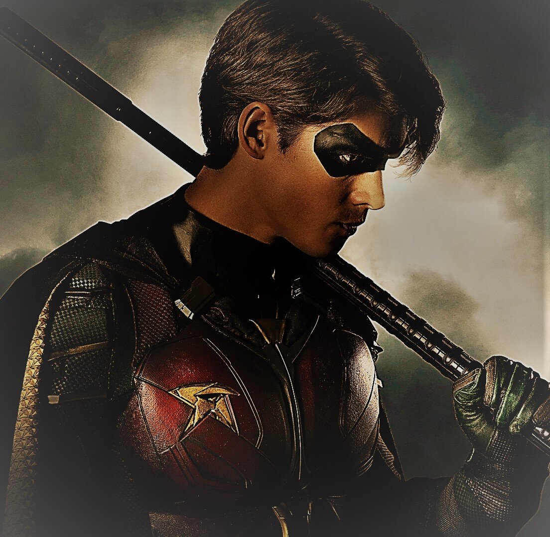  *Это фраза Робина в первой серии сериала "Титаны".