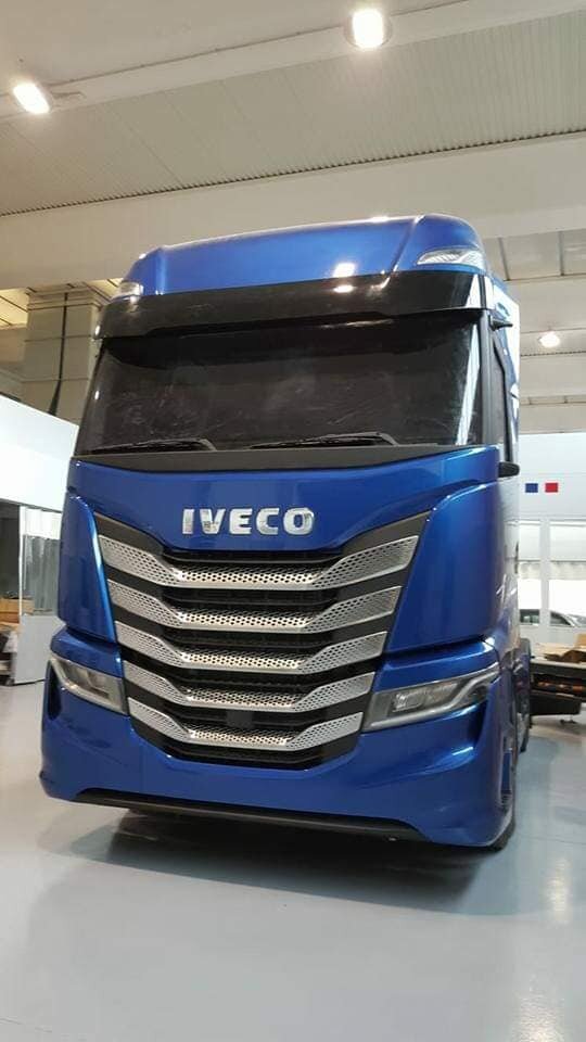 Iveco 2015 фура