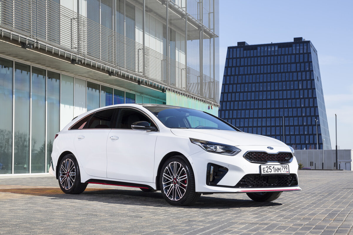 Новый Kia ProCeed GT