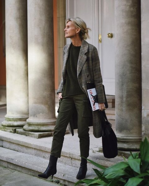 Образ в белом и дениме