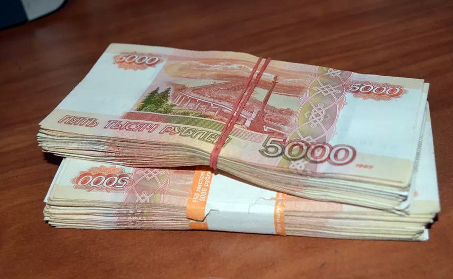 1 миллион 200 тысяч. 1000000 Рублей. Деньги 5 миллионов рублей в пачках. Пачка 5000. Пачка денег на столе