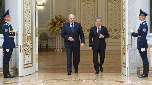  Лукашенко и Мирзиёев в Минске. Фото с сайта President.uz