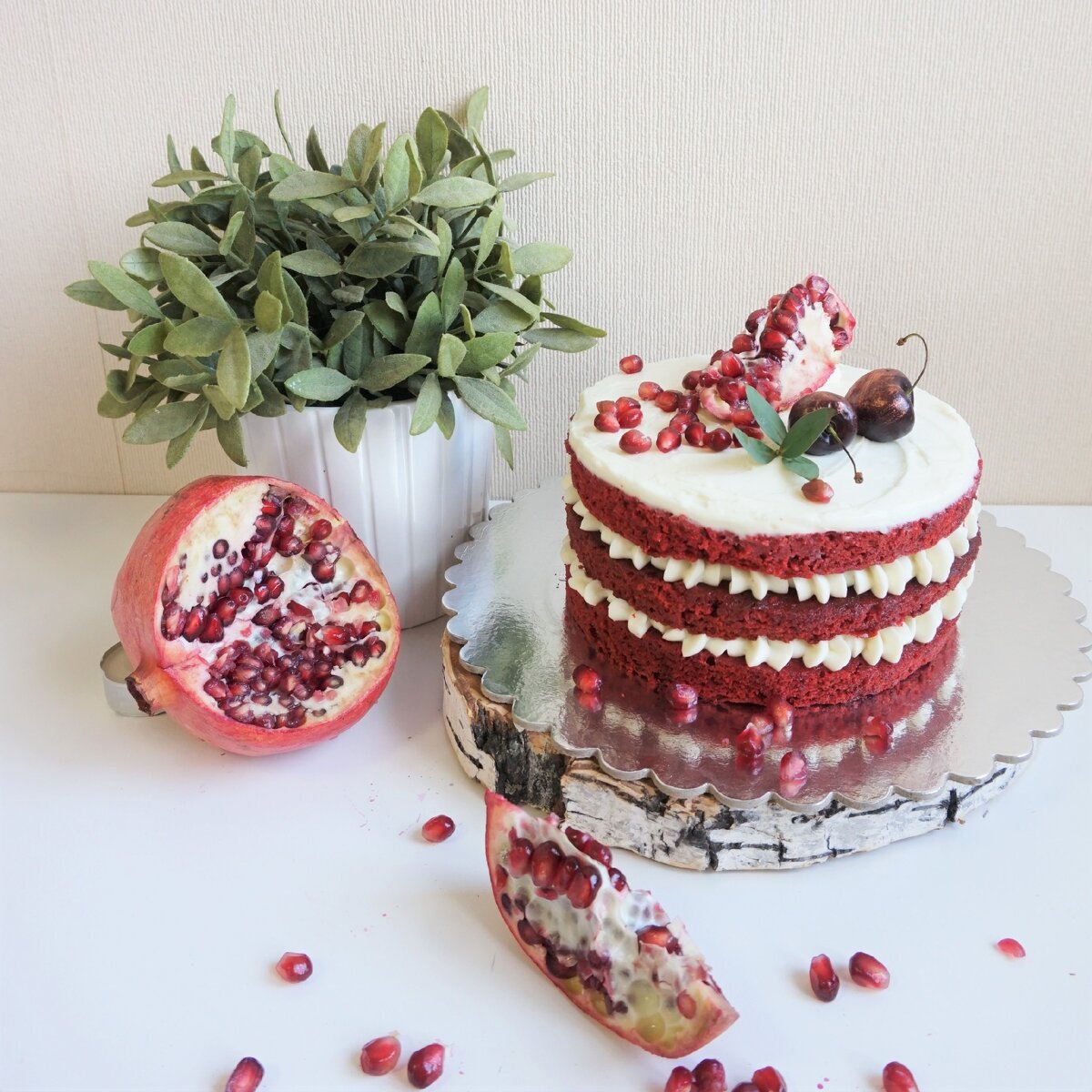 Торт в стиле «NAKED CAKE»