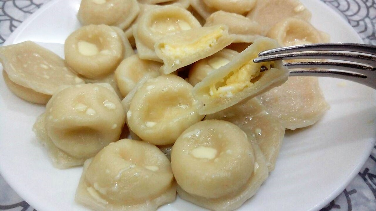 Пельмени с сыром.