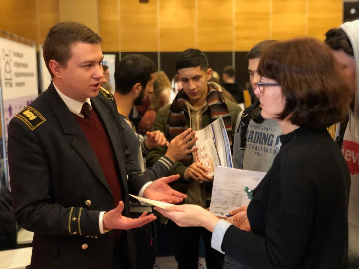 Представили приемная комиссии Горного университета на выставке Навигатор Поступления. Источник: https://priem.spmi.ru