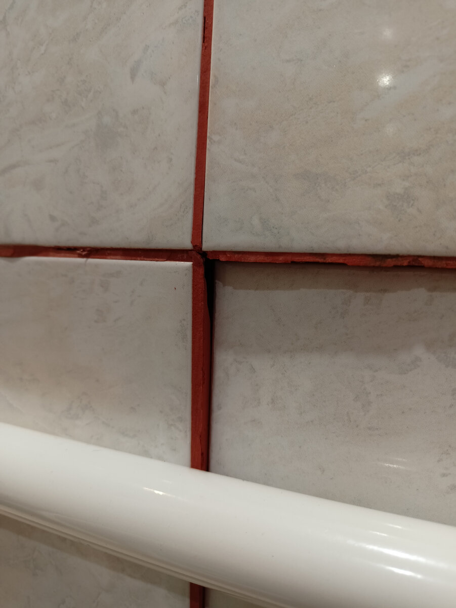 Припёрли штангой, чтоб не рухнула