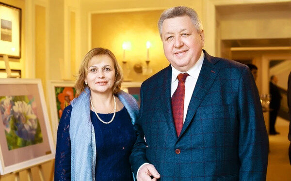 Александр тютрюмов биография личная жизнь Александру Тютрюмову-63. Всю жизнь был верен единственной супруге. Путь к успеху