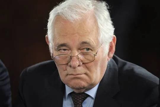    Леонид Рошаль попал в реанимацию и перенес операцию
