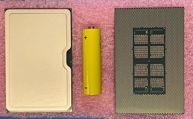 Неизвестный чип, вероятно, Intel Xe HPC для центра обработки данных.  @IntelGraphics Twitter