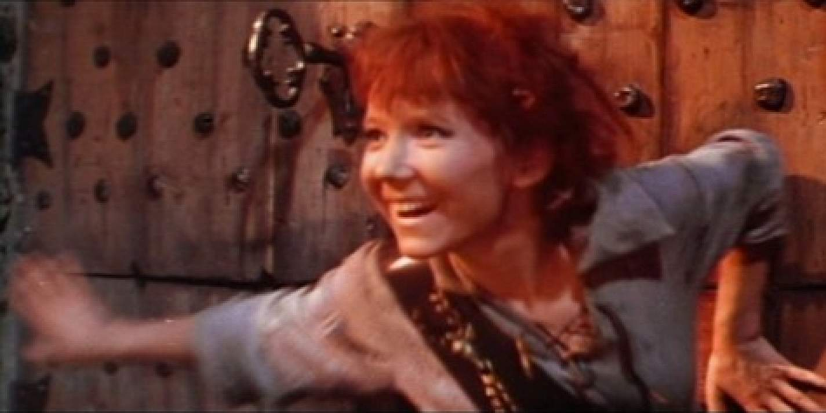 эра зиганшина снежная королева 1966. кто играл маленькую разбойницу в снежной королеве. эра зиганшина маленькая разбойница. эра зиганшина маленькая разбойница. эра зиганшина снежная королева.