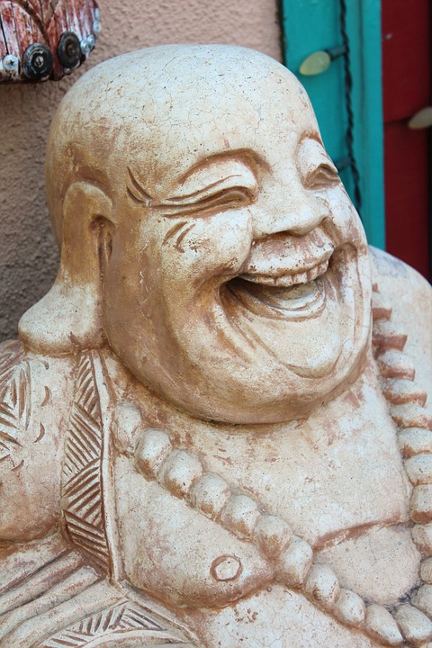 https://pixabay.com/photos/laughing-buddha-buddhist-religion-1041993/