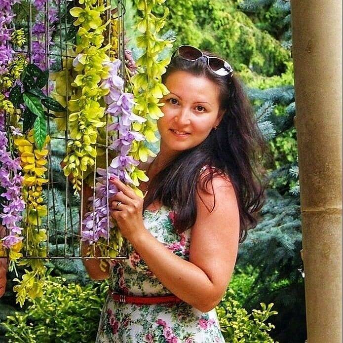 Почему у нас так быстро растут?
Лидерские звания открываются за месяц - полтора💃
- потому, что компания новая нет внутренней конкуренции, много не открытых террирорий. Год компании будет в августе 2020💎
- легкие условия по МП, низкий товарооборот для выхода на директорские звания
- и да мы строим всего 5 веточек не 20 не 30, а всего 5. А это значит, что все Лидерские регистрации отдаем партнерам в глубину👍
Поэтому у нас бешеный рост чеков и званий💥💥💥🤑🤑🤑