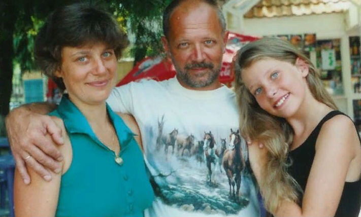 Андрей Ростоцкий с женой Марианной и дочкой Олей
