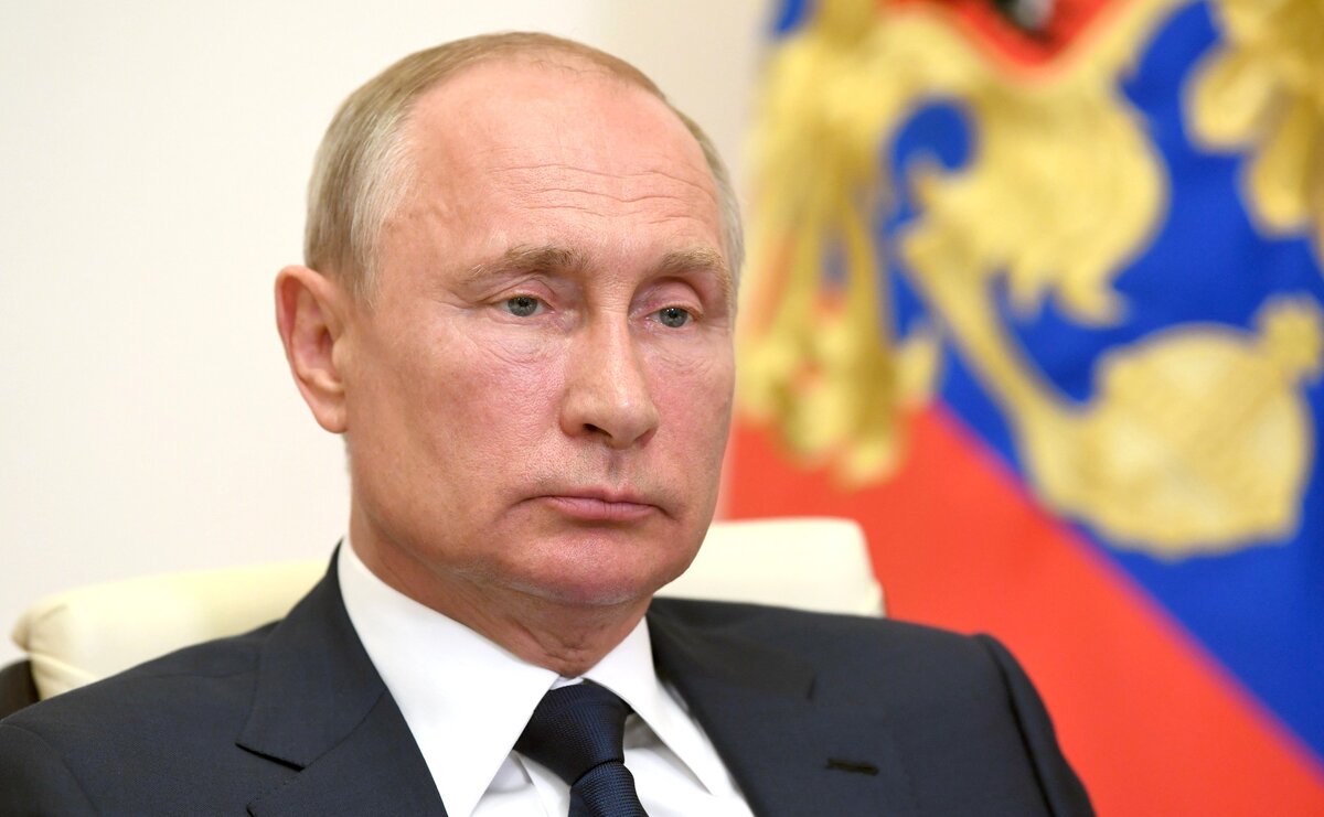 Источник фото: http://static.kremlin.ru/media/events/photos/big2x/nulunVFG1HOtlGgt0eMvpm6doJFWM3yB.jpg