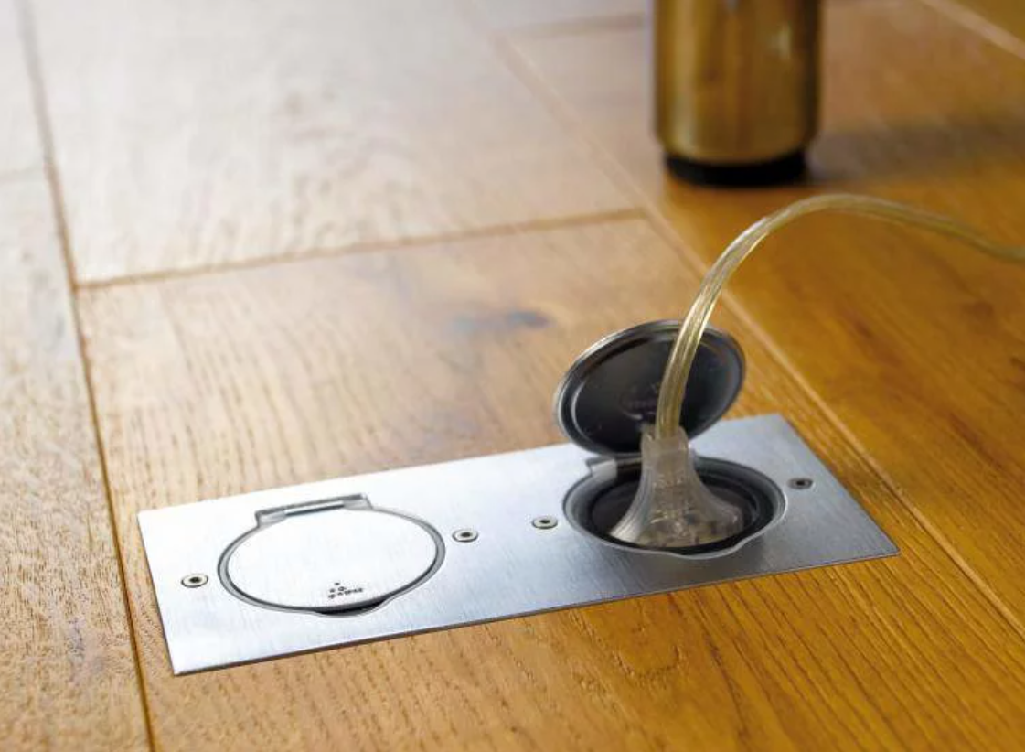 Встроенные розетки в полу - функциональное решение