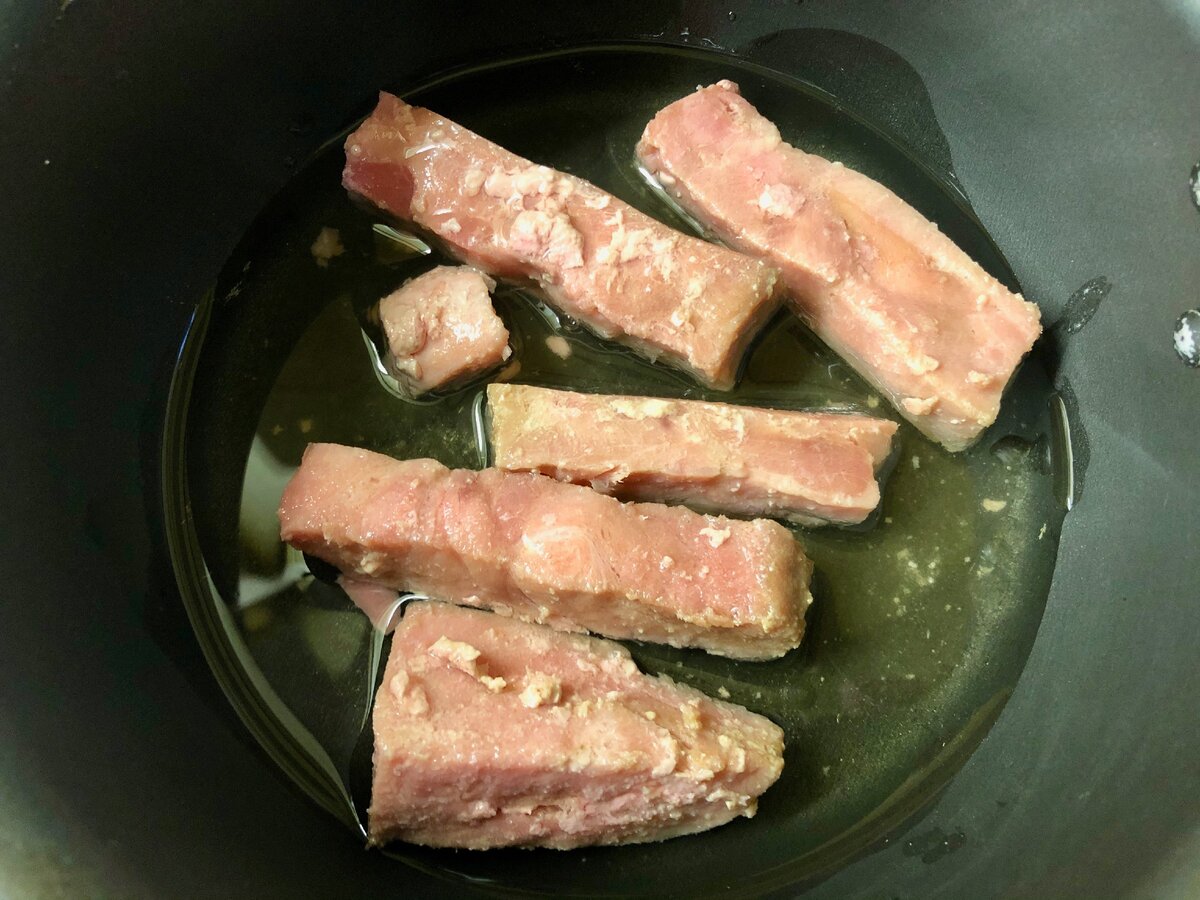 Содержимое 200-граммовой банки с тунцом в России