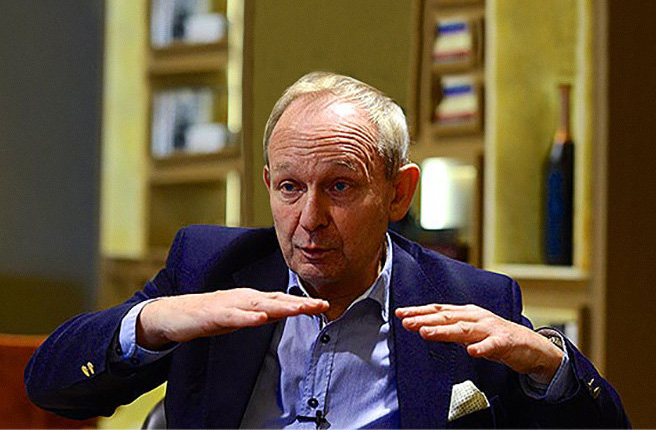 Алистер Крук