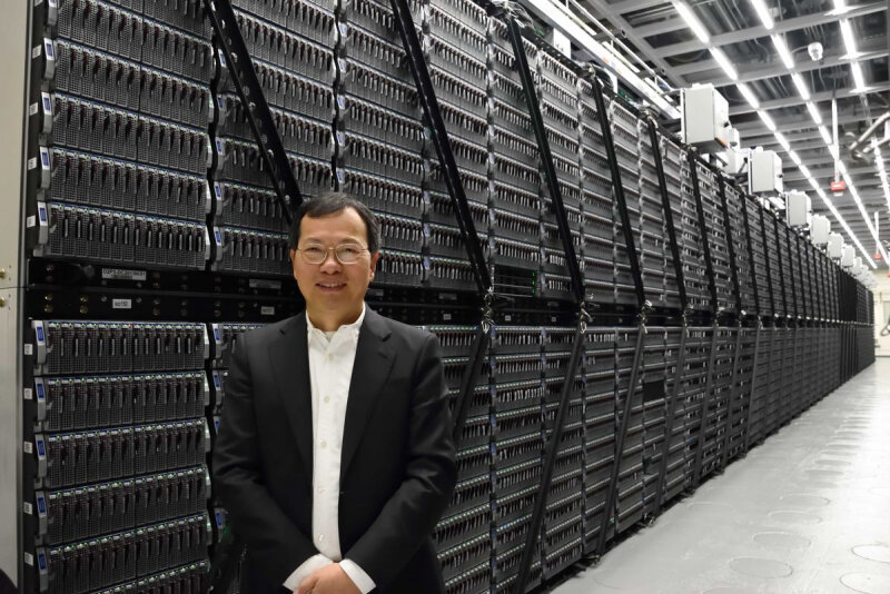 Президент и генеральный директор Supermicro Чарльз Лян
