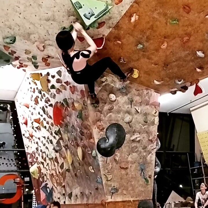 Скалодром "Неолит", где тренируюсь