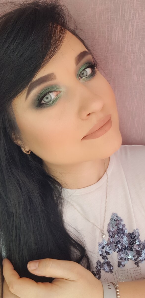 Обожаю зеленые оттенки...