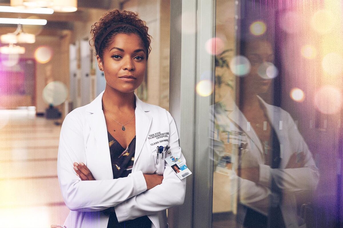 В роли Клэр Браун ("Хороший доктор")