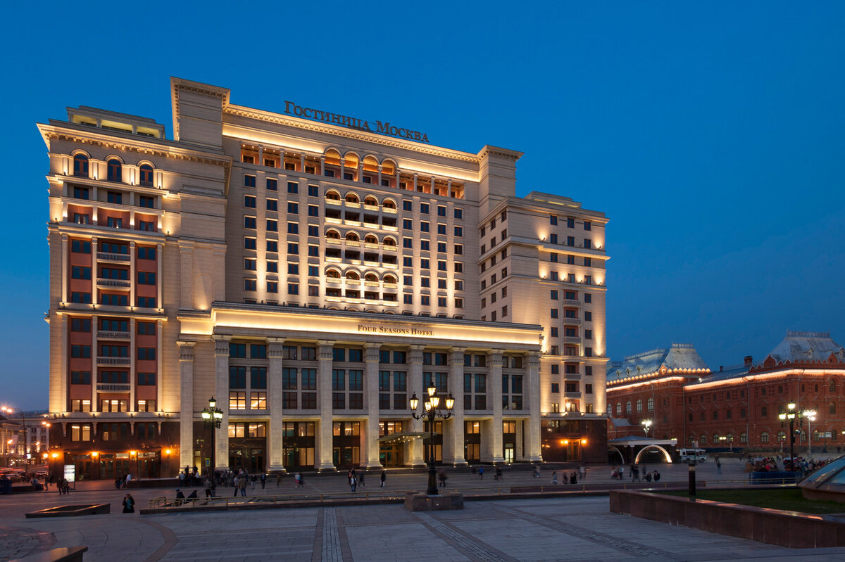 Four Seasons Hotel Moscow, в котором я проходила свою первую практику