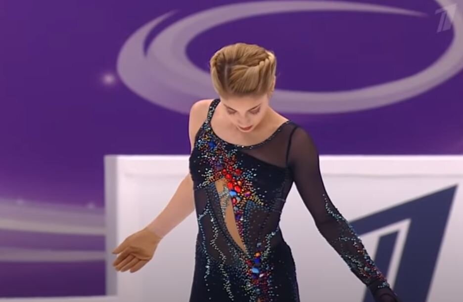 Алена Косторная. Гран-при Rostelecom cup 2020. Источник фото YouTube канал Первого канала.