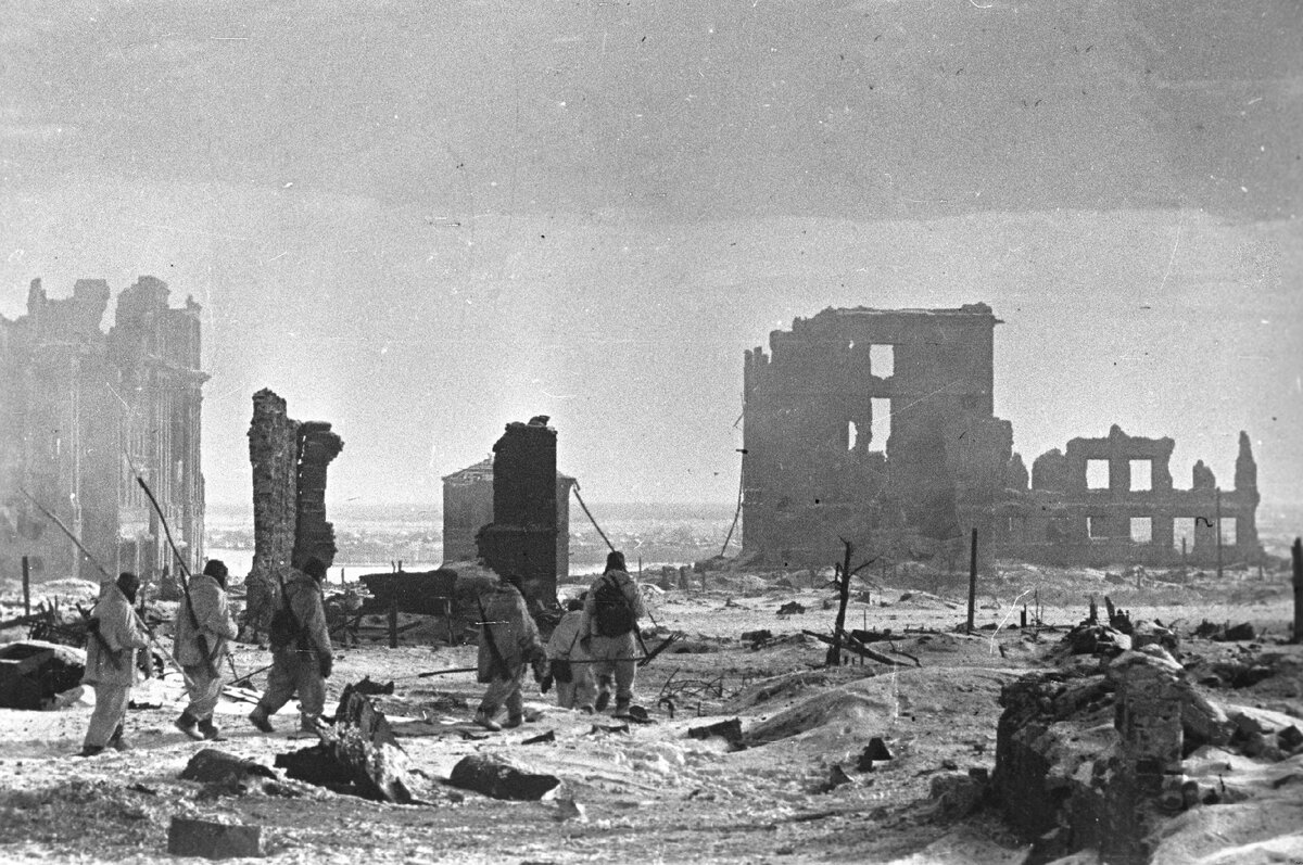 © RIA Novosti archive / Zelma / CC-BY-SA 3.0 (Центр Сталинграда, 2 февраля 1943 года)