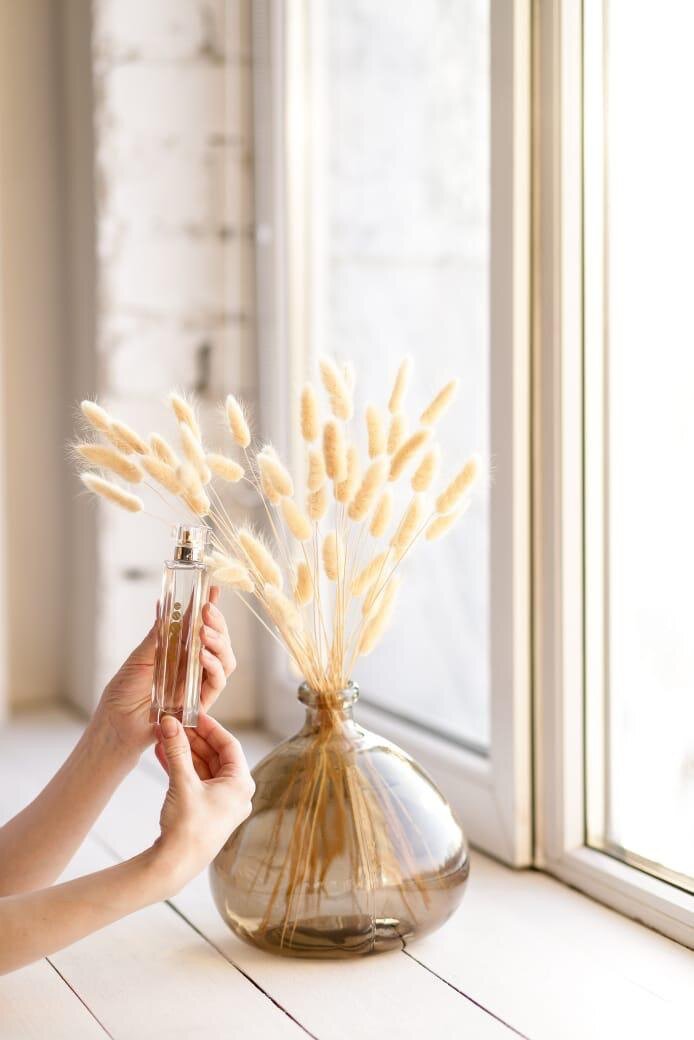 Флакон духов Essens