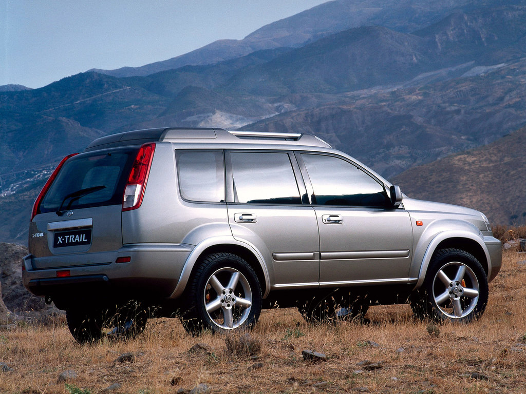 Производители ниссан х трейл. Ниссан х-Трейл т30. Ниссан Икс Трейл т30. Nissan x Trail 2000. Nissan x Trail t30 2002.