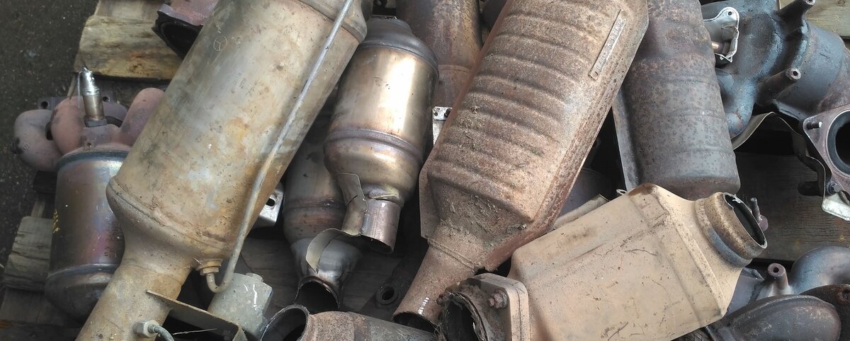 Автомобильные катализаторы