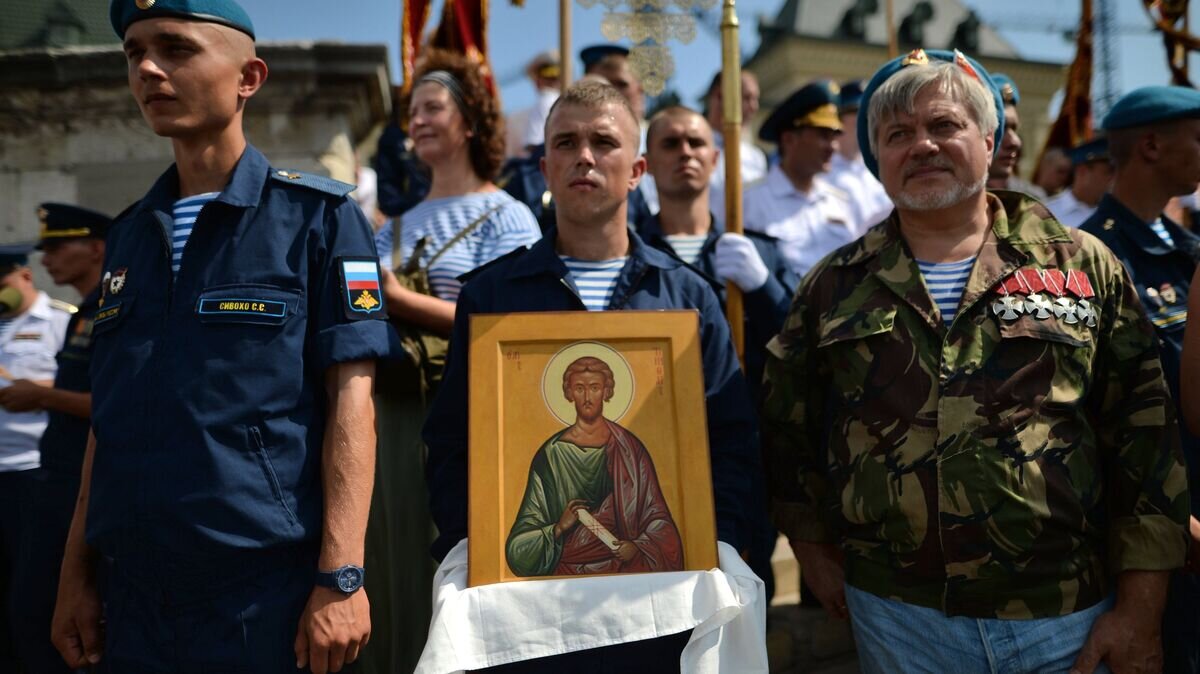    Участники празднования 86-й годовщины со дня образования ВДВ в Москве© РИА Новости / Илья Питалев
