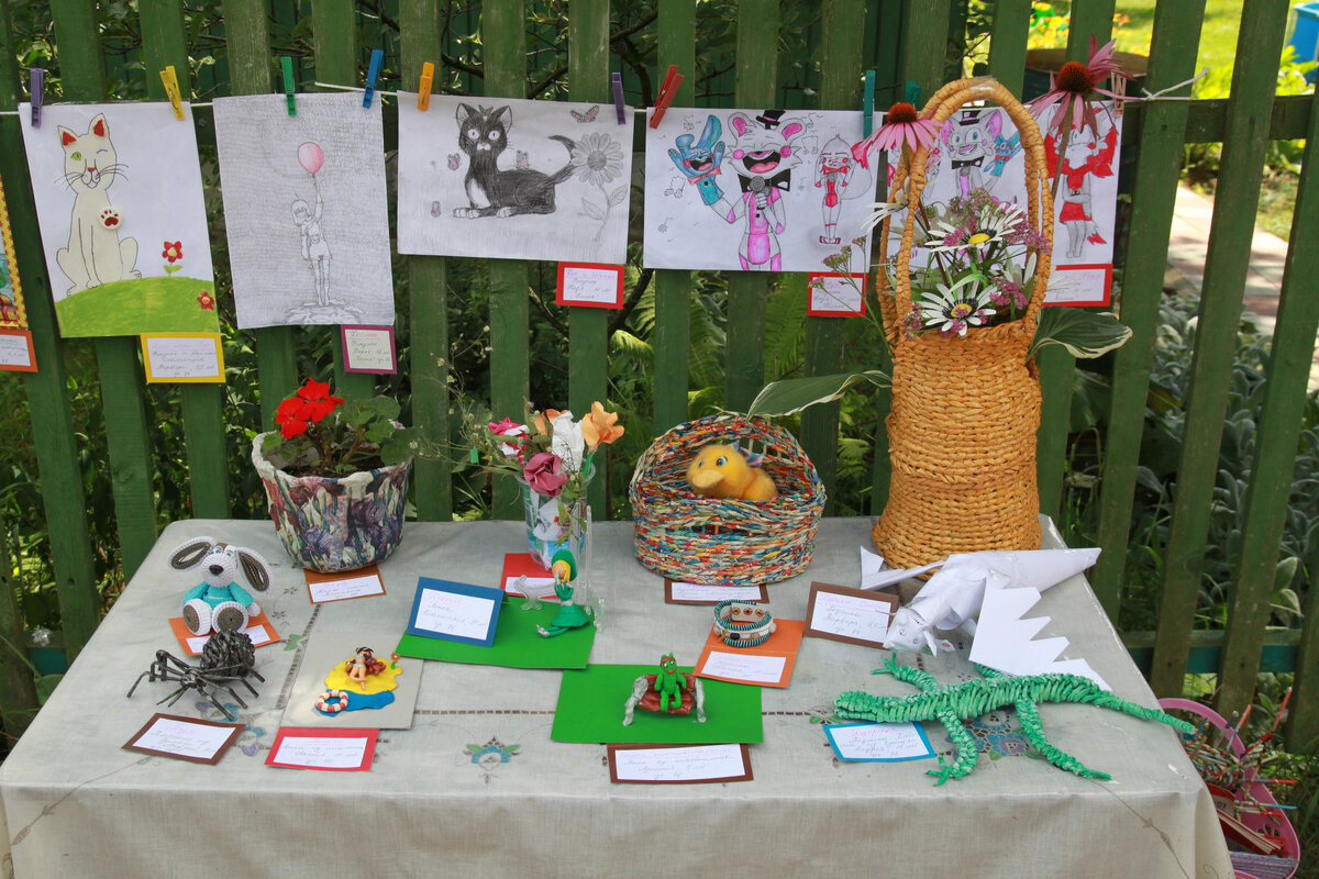 Небольшой уголок нашей выставки