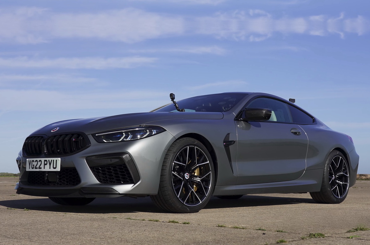    BMW M8 Competition