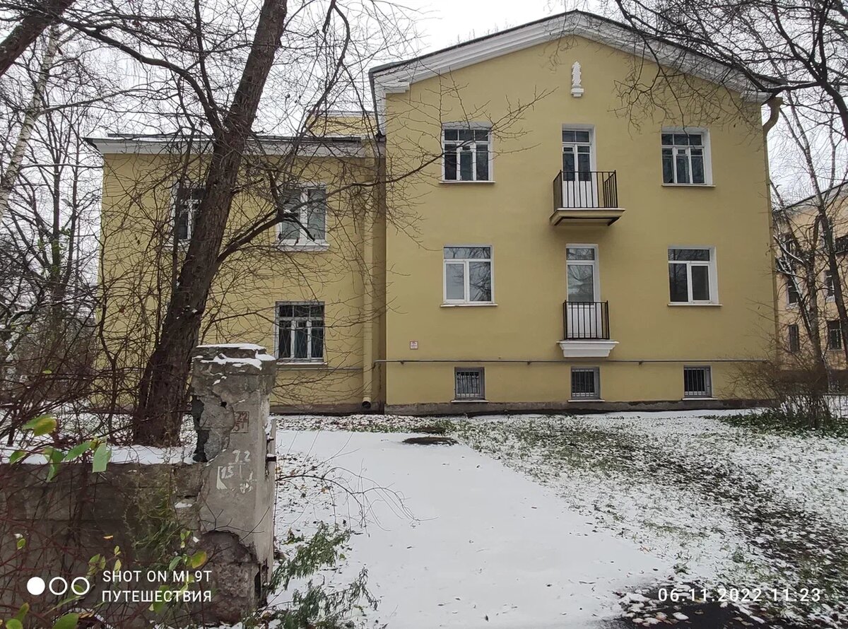 Фото автора (листайте галерею)