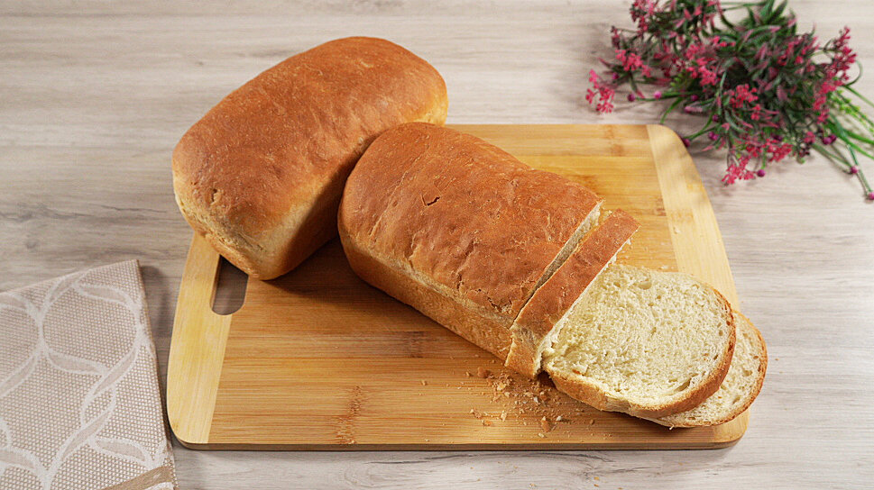 Домашний хлеб в духовке – это невероятно вкусная выпечка, которая по своему вкусу в сотни раз превосходит магазинный хлеб. Процесс приготовления этого лакомства – целое искусство.-16-2