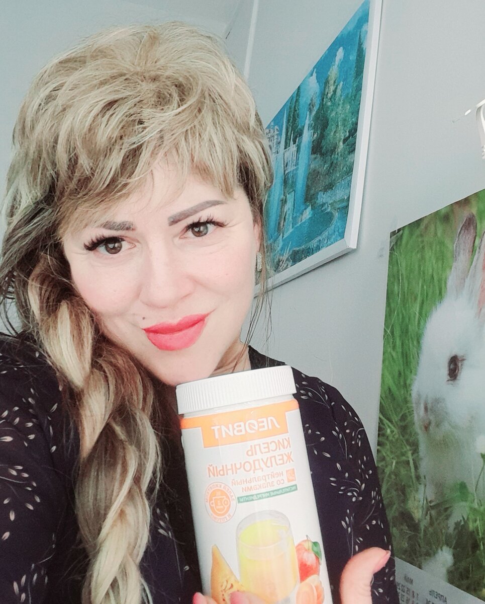 Маргарита Яковлева, врач, лауреат губернаторской премии г.Белгорода, публицист, писатель, автор книг ЗОЖ и Реабилитации, методик восстановления и активного долголетия. Мне 54 года. 