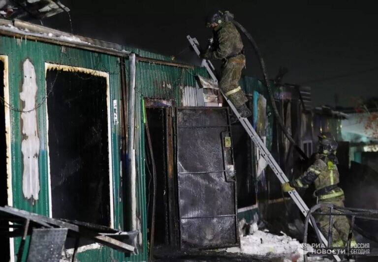    Число погибших при пожаре в нелегальном доме престарелых в Кемерово достигло 22 человек Андрей Севостьянов