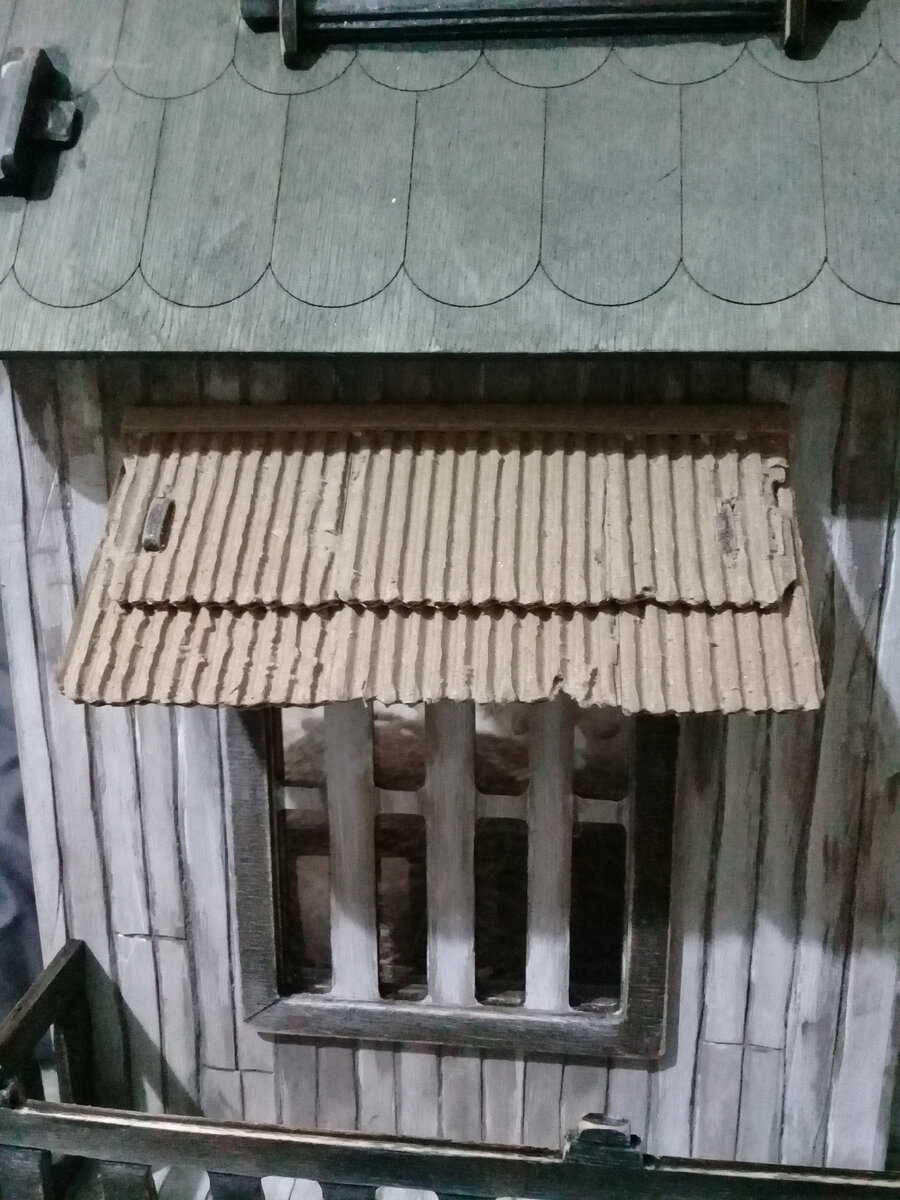 Со вторым слоем смотрится уже реалистичнее