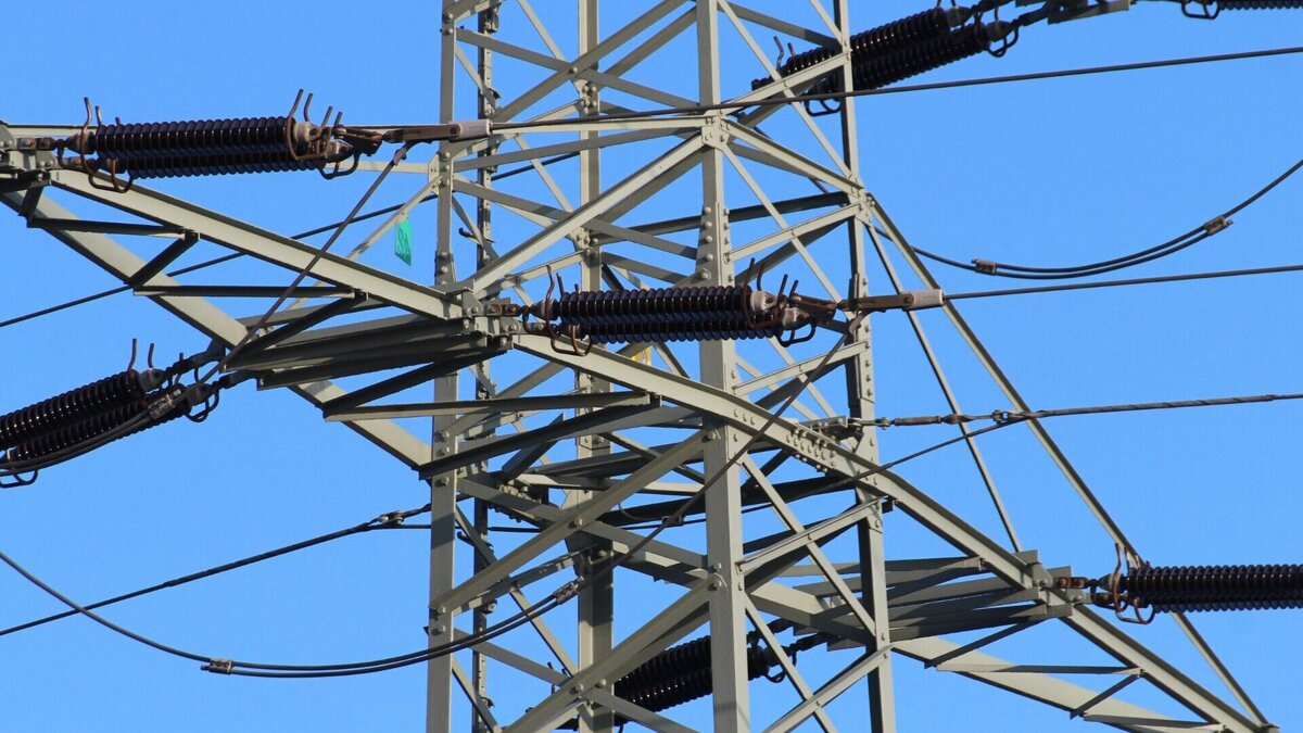     Исполнительный директор АЭС «Козлодуй» Георгий Кирков и старший вице-президент французской компании Framatome Лионель Геф подписали соглашение о поставках «свежего» ядерного топлива для болгарской атомной станции.