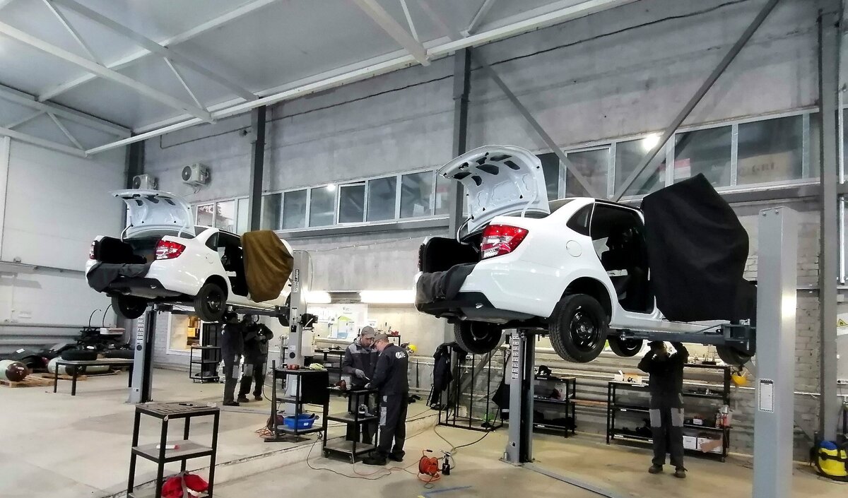АвтоВаз запустил серийное производство автомобилей Лада Гранта CNG ...