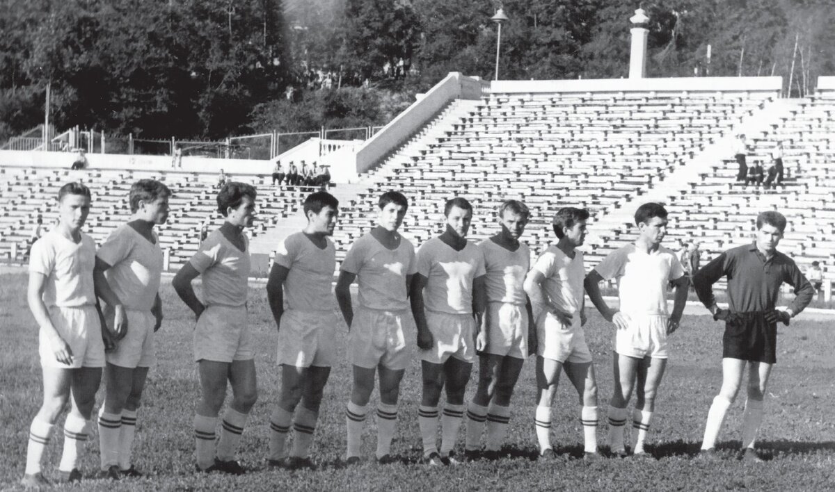 В начале 1960-х «Сибсельмаш» превратился в СКА