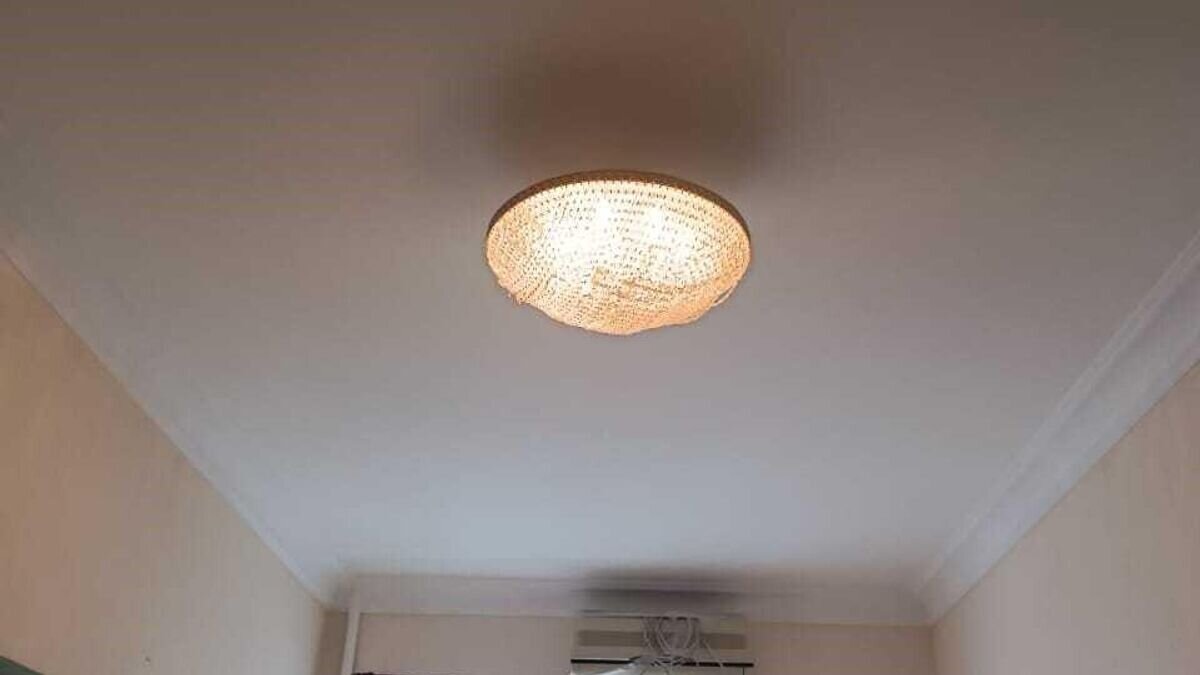    Мосжилинспекция заставила коммунальщиков отремонтировать чердачное перекрытие в доме на Новинском бульваре© Фото : Мосжилинспекция