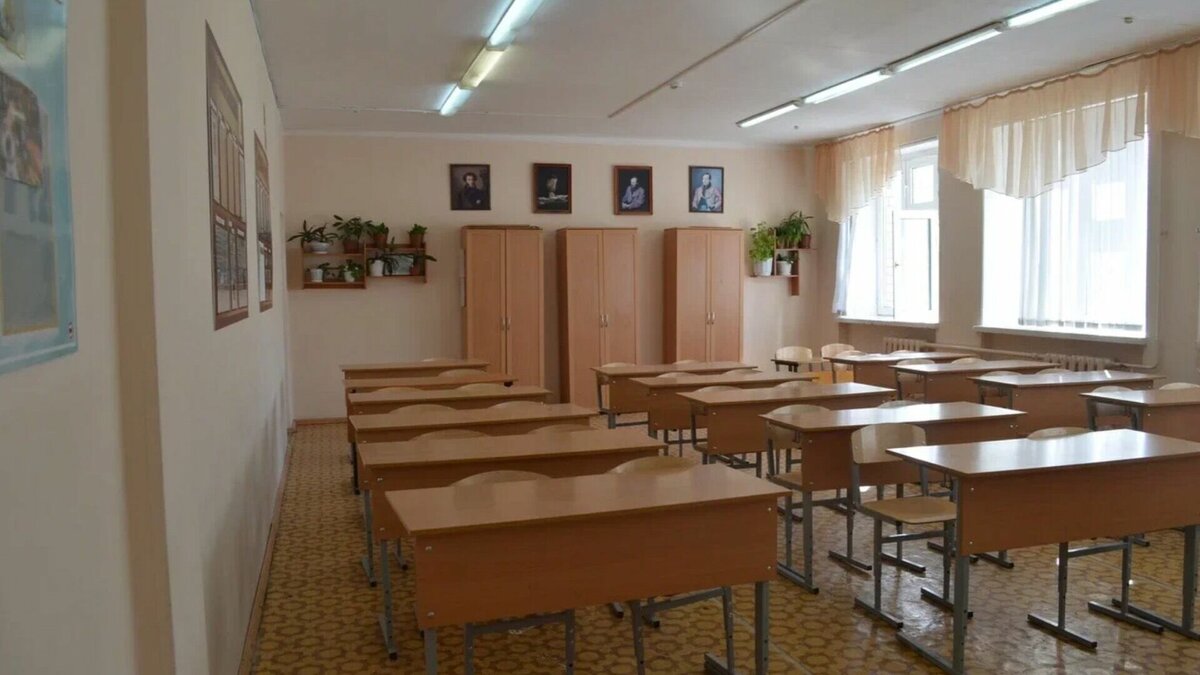     В Набережных Челнах к началу нового учебного года откроются две новые школы. Их вместимость составит 1 501 человек. Об этом сообщили в пресс-службе городской администрации.